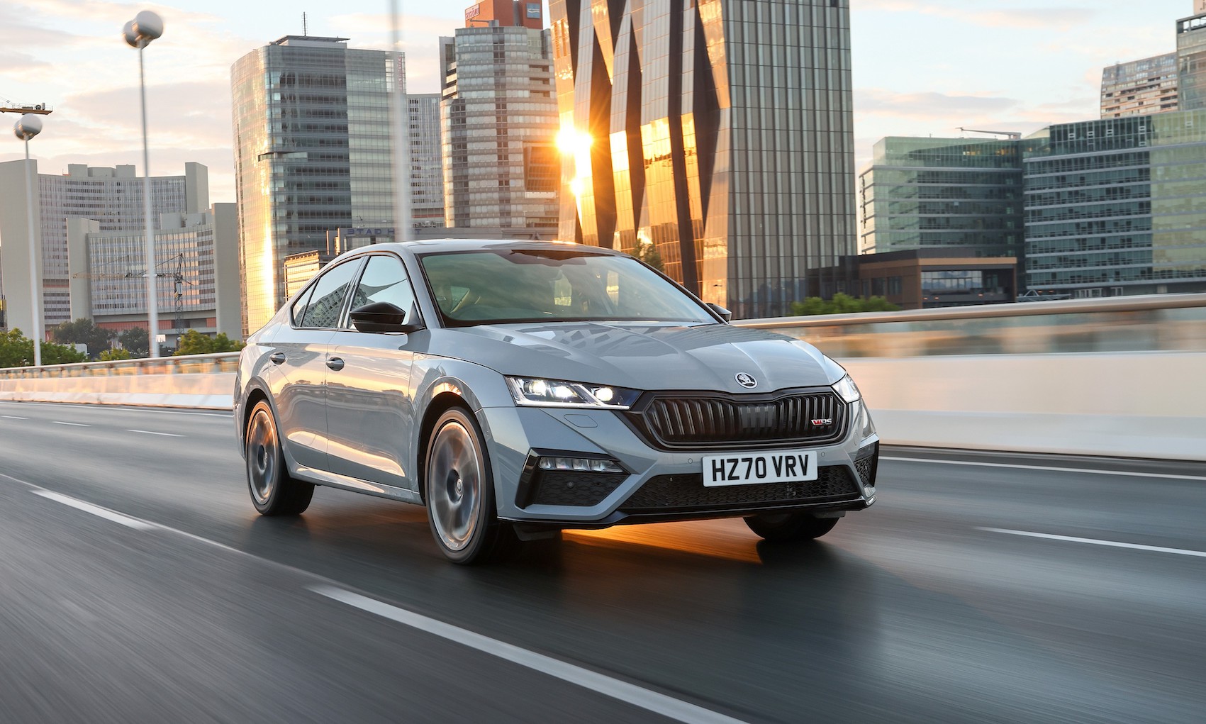 2 Skoda Octavia vRS iV PHEV electric car city